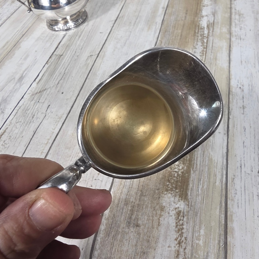 Vintage Silver Plated Coffee Pot Sugar Bowl and Creamer Set Floral Trim 3 Piece - Picture 16 of 16